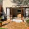 Olive Branch Cottage off grid