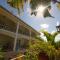Lazy Parrot Inn - Rincón