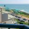 Royal Aparatment on the Sea , Blvd Nitza 34