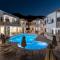 Cyano Hotel