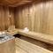 The Ridge Chalet in Ellicottville Hot Tub & Sauna - Great Valley