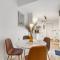 Cosy, furnished & renovated flat with outside lounge