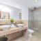Villa Ambient / Sa Finqueta
