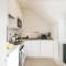 Luxury Inverness central apartment private parking