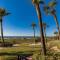 Magnificent Gulf Front Condo Located Directly on the Ocean! condo - 印第安盐滩