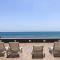 Ocean Front- Marina View- Tiara Sands Resort, Sleeps 4 - 马萨特兰