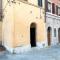 CASA ILARIA - Luminoso Appartamento con Vista nel Centro Storico