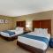 Comfort Inn & Suites Jackson - West Bend - Jackson