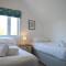 Lapwing Lake Lodge