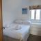 Twitchers Lodge