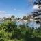 Lapwing Lake Lodge