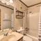2 Mi to Skiing Beech Mountain Resort Condo!