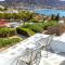 Akrotiri Hotel