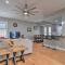 Coastal Sea Side Townhome - Walk to Beach!