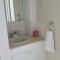 Hastings Towers 4D - Studio Apt Opp Beach