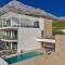 Luxury Villa Delight II Promajna with pool, gym, sauna and jacuzzi