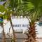 Hamlet Oasis Resort