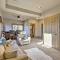Balconies and Idyllic Views Grand Lake Haven! - Grand Lake