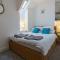 Private deck with newly refurbished flat attached!
