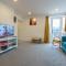 Private deck with newly refurbished flat attached!