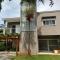 Casa em condomínio fechado, ambiente familiar