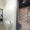 Topbunk Hostel