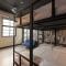 Topbunk Hostel
