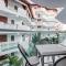 Breeze Easy at Nautico
