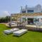 Beachfront Dream Villa