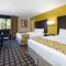 Baymont by Wyndham Queensbury/Lake George