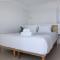 Sea Breeze Hotel