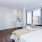 Vast and perfectly located 3 bedroom flat by DenStays