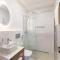 Correeira Luxury Residence