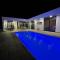 Eslanzarote Eco Villa Tony, heated pool, jacuzzi, Sat tv, Super wifi - La Costa