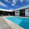 Eslanzarote Eco Villa Tony, heated pool, jacuzzi, Sat tv, Super wifi - La Costa