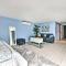 Waterfront Bradenton Home Heated Pool and Fire Pit - 布雷登顿