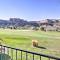 Grand Junction Golf Course Condo with Balconies - 大章克申