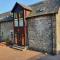 The Granary at Tinto Retreats, Biggar is a gorgeous 3 bedroom Stone cottage - Wiston