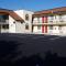 Royale Inn Motel