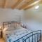 Apartment Nerezine 8049b