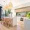 Wanda Ocean Front - direct Tallow Beach access - Suffolk Park