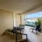 Mooloolaba Beachfront: Superior Resort Apartment