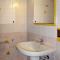 Holiday Home Residence Delphino - REI250 by Interhome