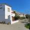 莱斯卡拉安弗拉2号公寓酒店 - 圣马蒂登普里斯