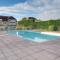 Studio Bowie with shared pool by Interhome