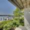 106 Edgewater Inn
