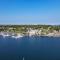 223 Edgewater Inn