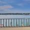 345 Edgewater Inn