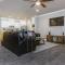 Beautifully Decorated New Home, King Bed, Washer/Dryer & Fully Stocked Kitchen