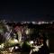 Mineral Saltwater Solar heated Pool & Spa Oasis with mountain views and Koi pond - 沙漠温泉